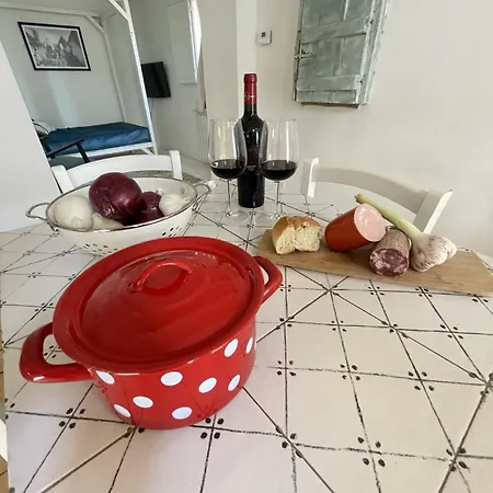 Casa Collina - Giardino Tatil Evi *