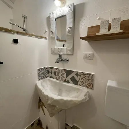 Casa Collina - Giardino Tatil Evi *